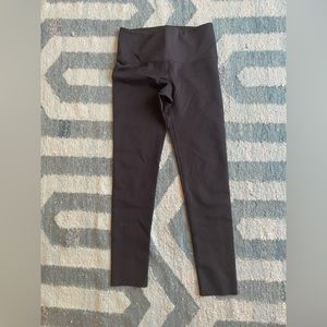 Noli yoga pants, black, size M.